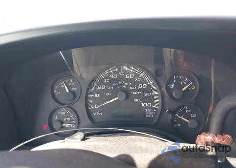 2003 Chevrolet Express z USA, uszkodzony, nr VIN 1GCFG15XX31110666